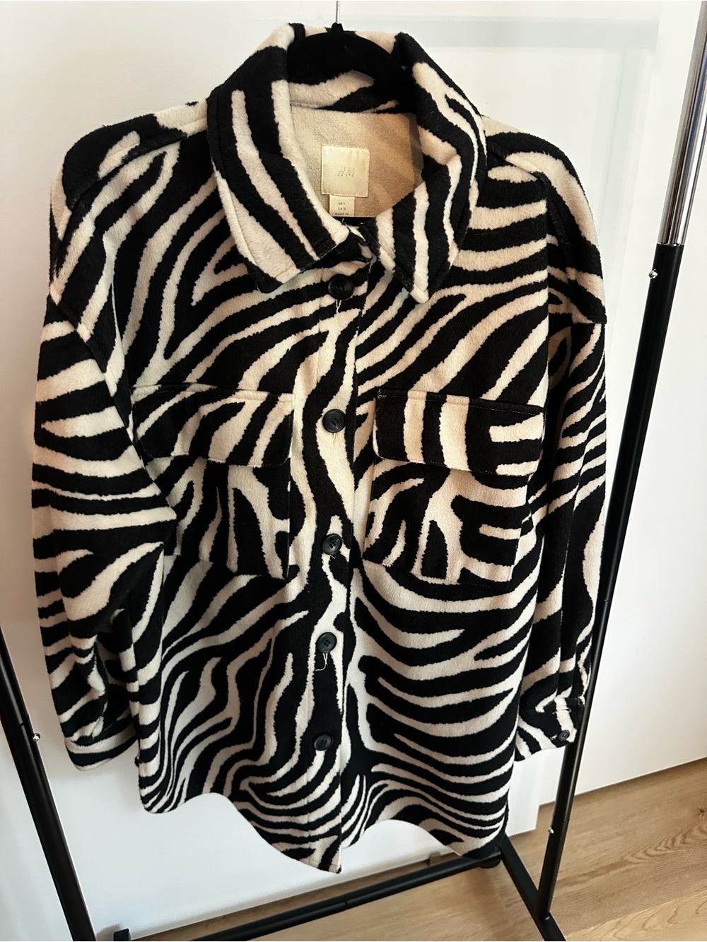 Women’s Zebra Print Button-Up Shacket - Black & White